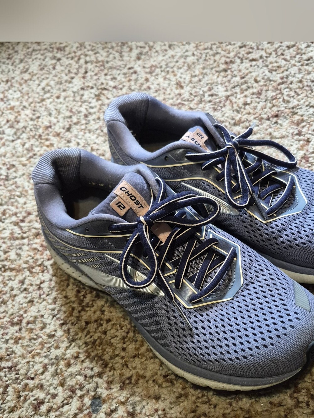 Brooks Ghost 12 Running Shoes - Lavender and Peach Size 9 1/2 B
